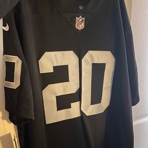 Raiders XXL Jersey with tag
